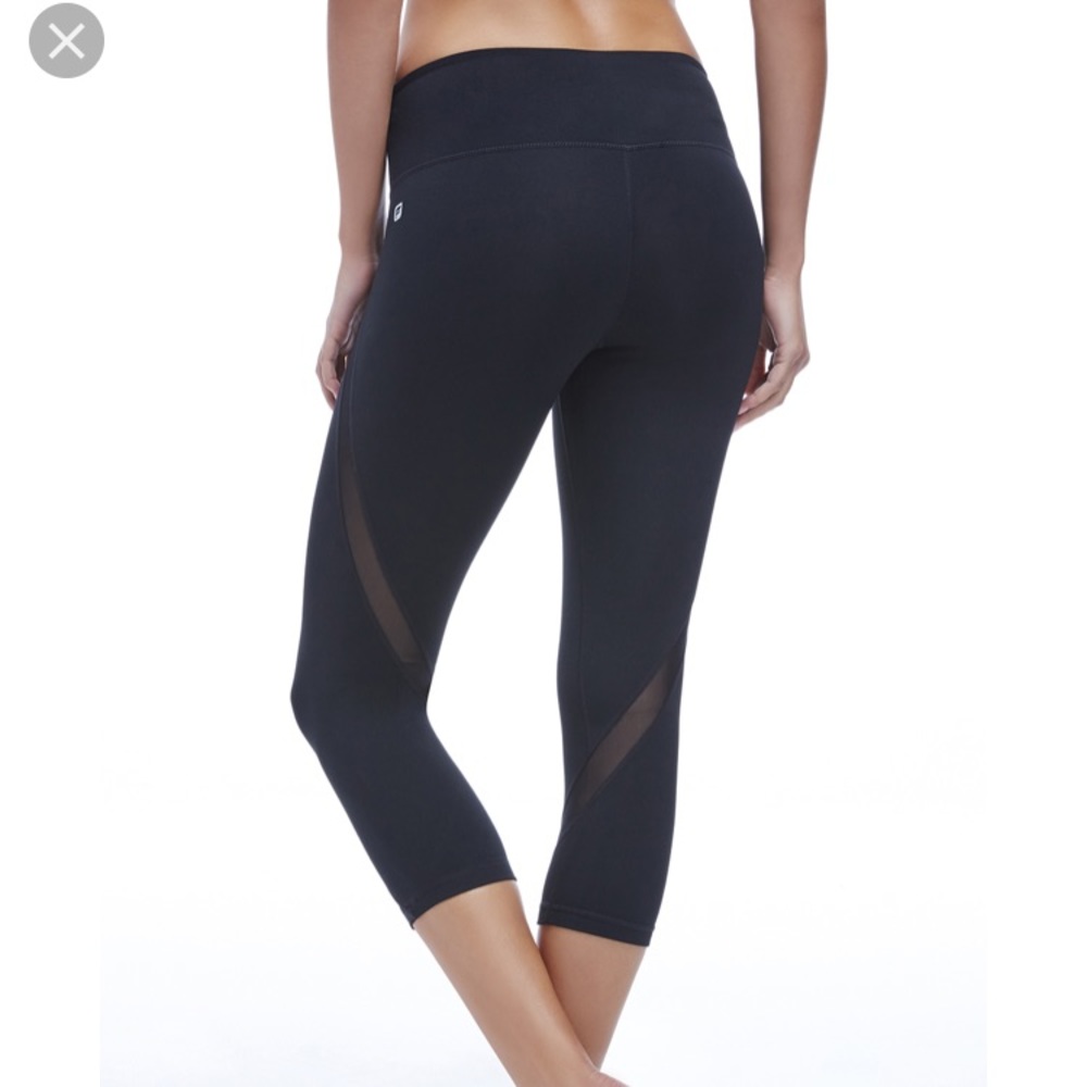 Fabletics Corfu Crop - Picture 2 of 6